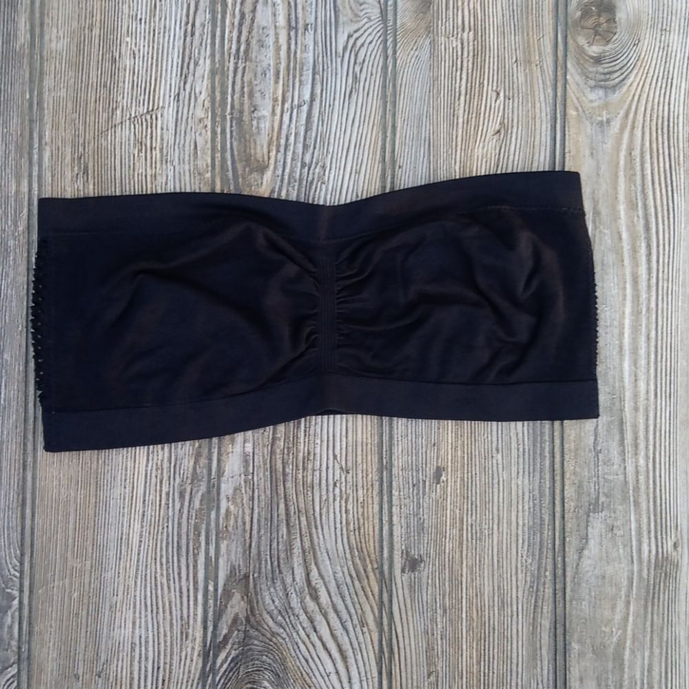 Tarea Black Stretchy Netted Back Bandeau Bra